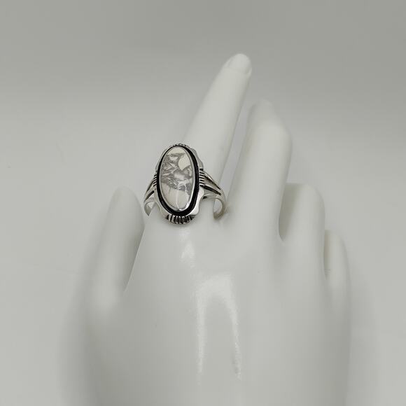 White Buffalo Ring in Sterling Silver sz 13 - Picture 1 of 6